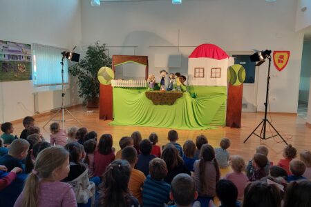 Lutkarska predstava „Djed i repa“