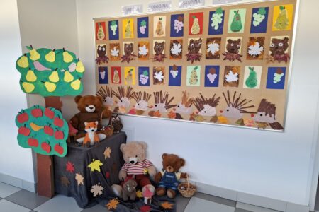 MARTINJSKI DANI OPĆINE VIRJE 2025. – IZLOŽBA LIKOVNIH URADAKA DJECE POLAZNIKA VRTIĆA I RUKOTVORINA ODGOJITELJICA