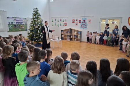 Blagoslov vrtića, djece i djelatnika